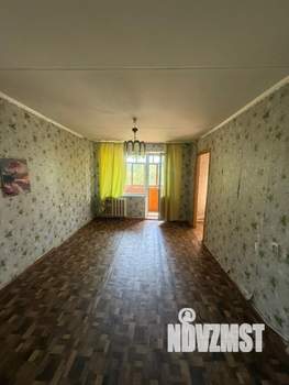 4-к квартира, вторичка, 59м2, 3/5 этаж