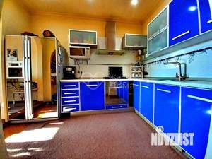 4-к квартира, вторичка, 105м2, 3/3 этаж